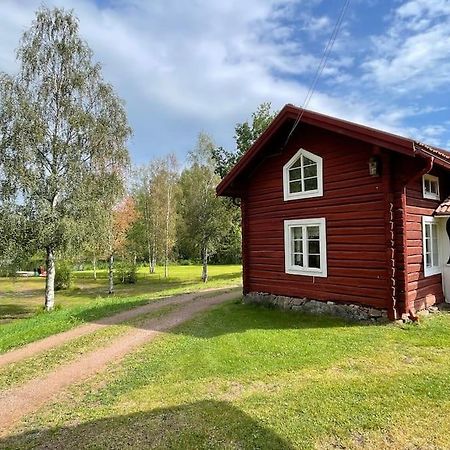 Dalastuga Med Tillgang Till Badplats Leksand Exteriér fotografie